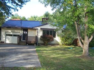 4064 Parkman Rd NW, Southington, OH 44470