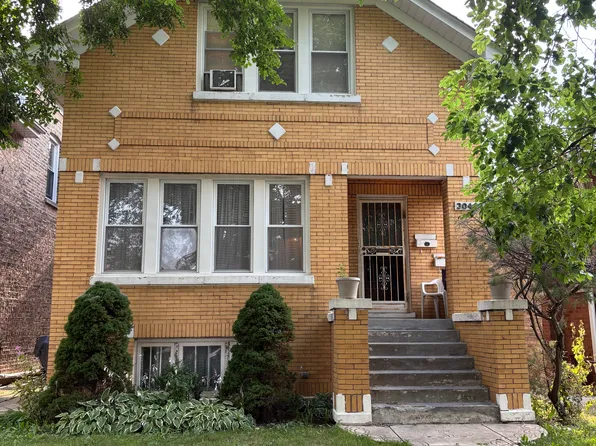 3040 N Lotus Ave Unit 1, Chicago, IL 60641
