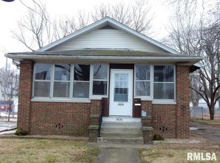 1824 N 9th St, Springfield, IL 62702