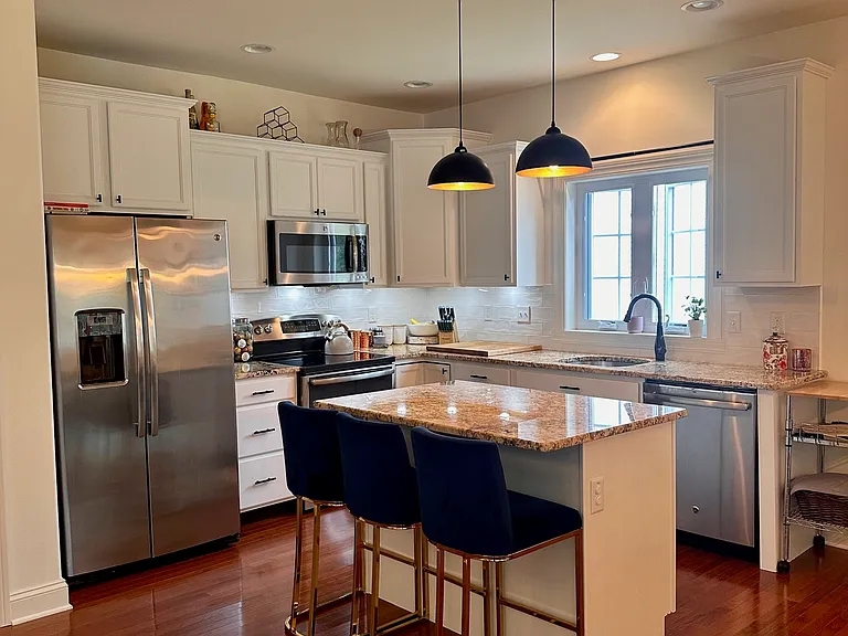 8 Lakepointe Way — Photo 8