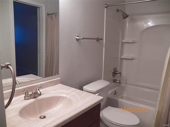 5th image of 1109 Arrowhead Xing APT B