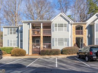 601 Madison Ln SE, Smyrna, GA