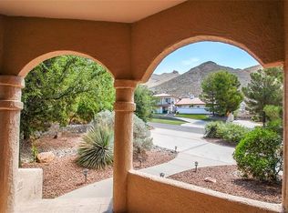 1095 Thunderbird Dr, El Paso, TX 79912