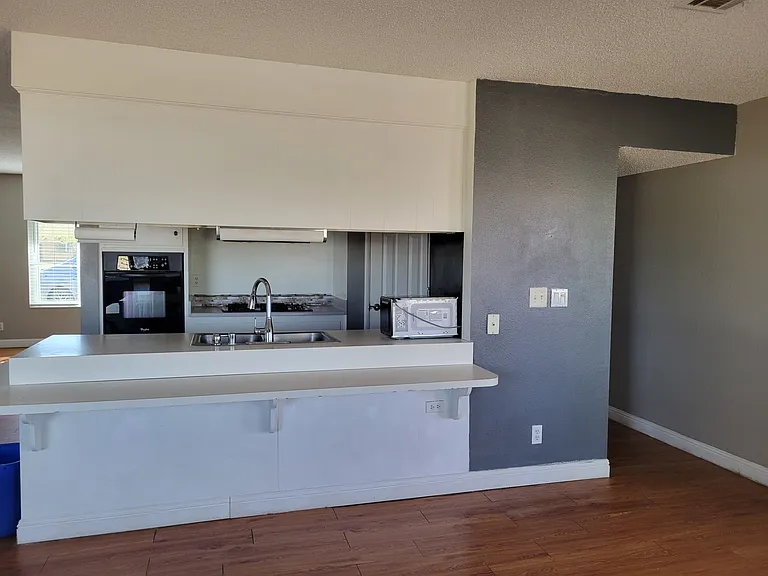10804 Kiavan Rd — Photo 11