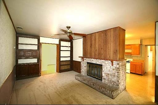 4th image of 7846 SUN FOREST DR