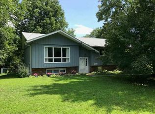 9 Trow Blvd, Red Hook, NY 12571