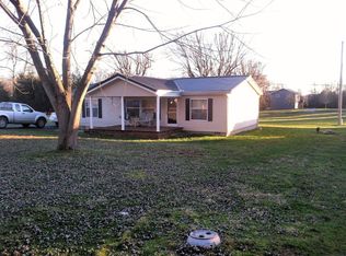 11416 Loch Ness Dr, Hillsboro, OH 45133