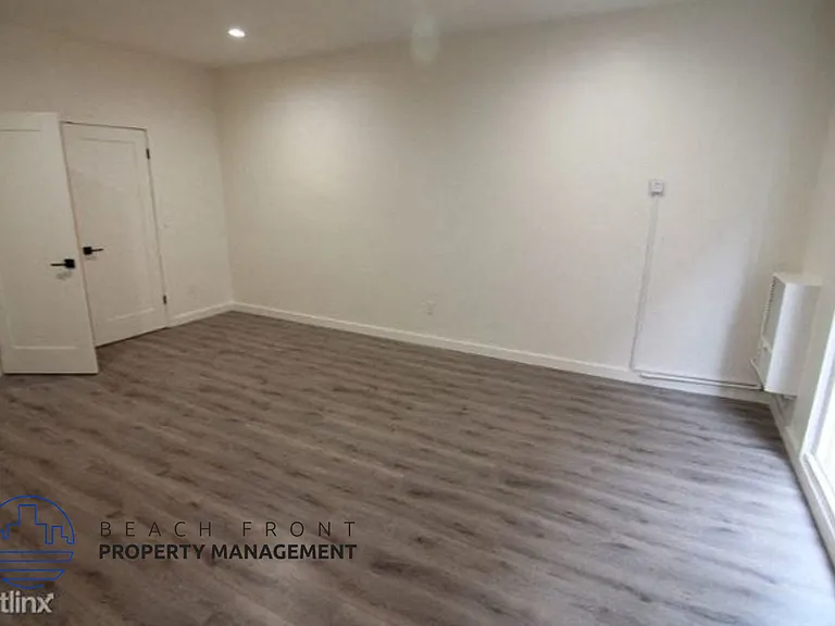 747 S New Hampshire Ave — Photo 6