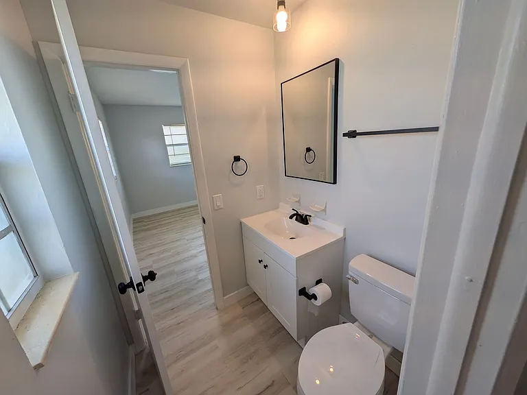 4840 Volusia Ave — Photo 13