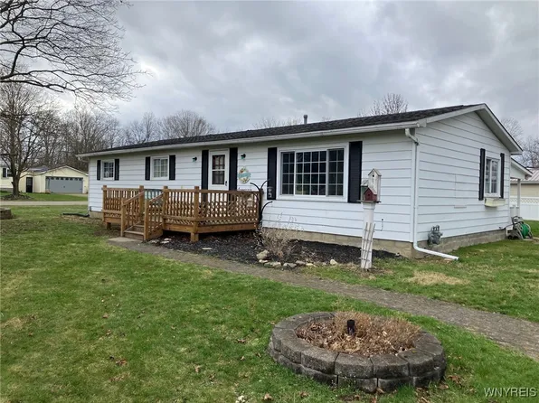 12 Creek Rd, Nunda, NY 14517