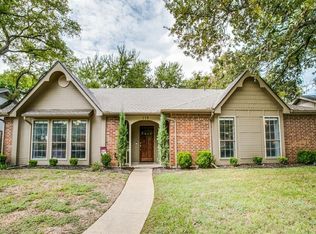 119 Creekside Ln, Coppell, TX 75019