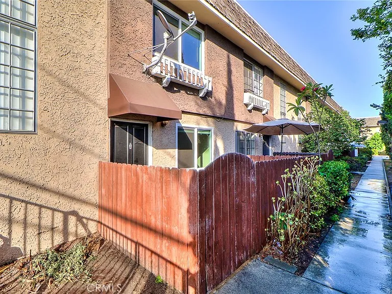 3224 N Frazier St #A — Photo 2