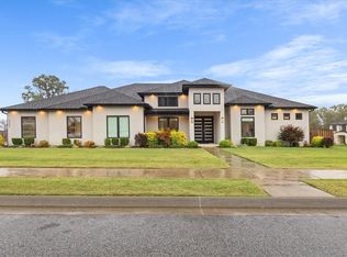 4307 S Scissortail Dr, Bentonville, AR 72713