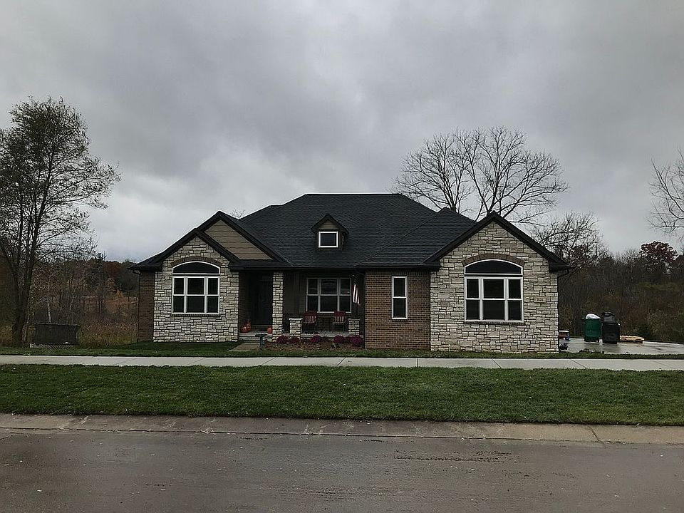 1st image of 846 Watersmeet Dr