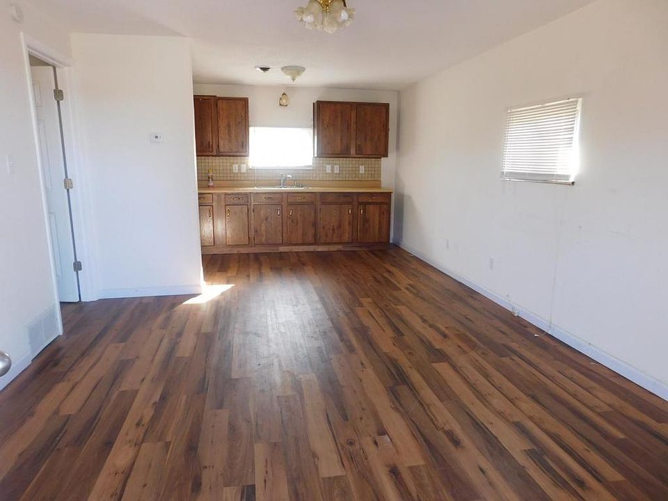 1st image of 1308 1/2 Virginia Ave