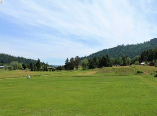 194 Crater Rd, Camas Valley, OR 97416