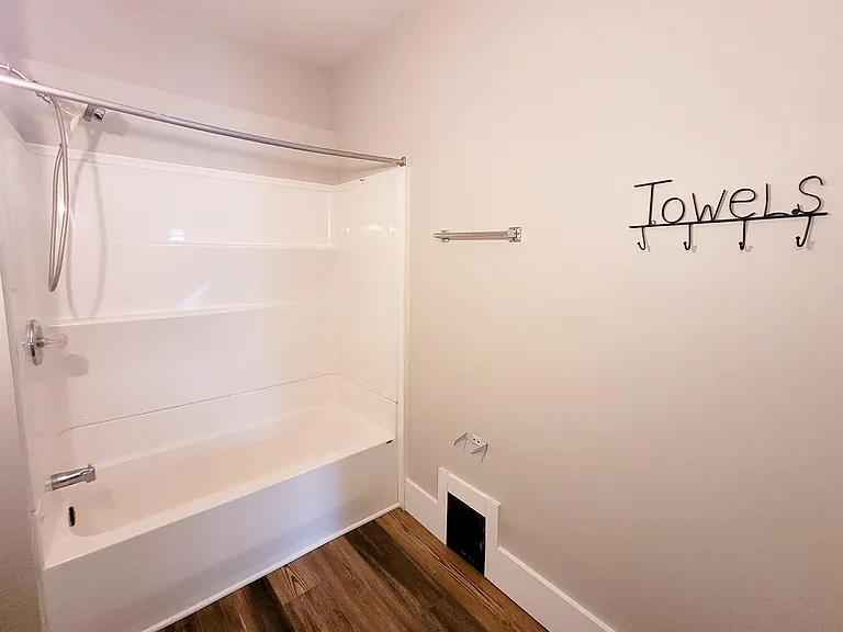 815 Cass Ave SE #2 — Photo 7