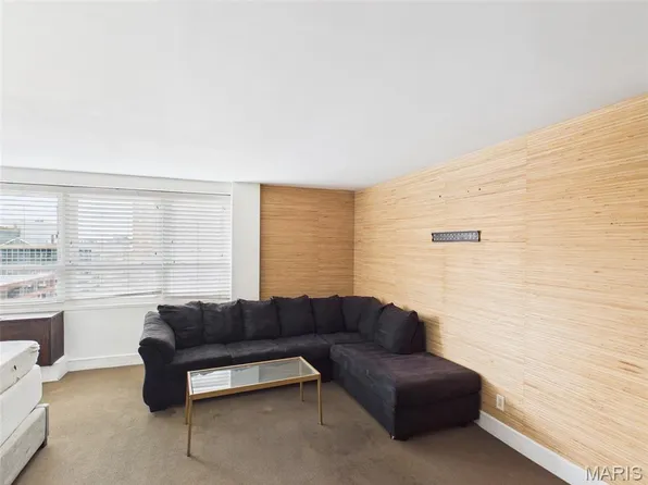 210 N 17th St, Saint Louis, MO