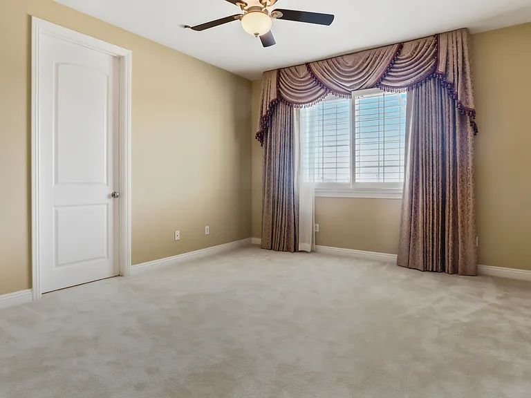18549 Clydesdale Rd — Photo 38