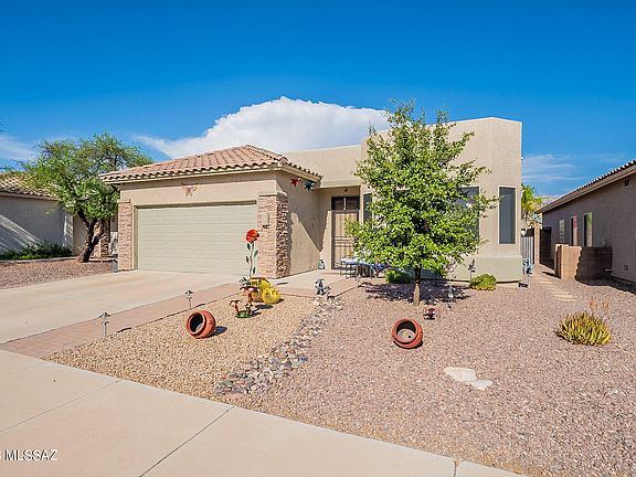 2nd image of 8842 N Treasure Mountain Dr