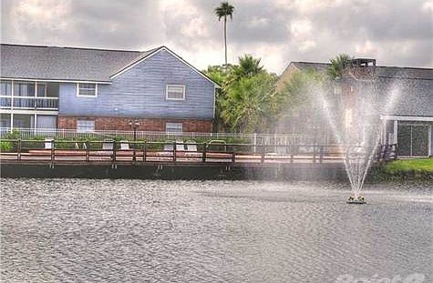 4th image of 200 Country Club Dr APT 1105