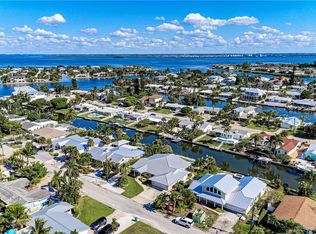 521 69th St, Holmes Beach, FL 34217