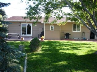 61 Brookside Rd, Wheatland, WY 82201