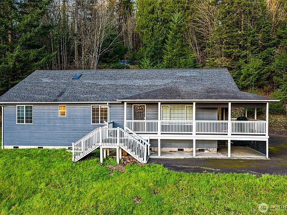 3rd image of 118 Clark Creek Road