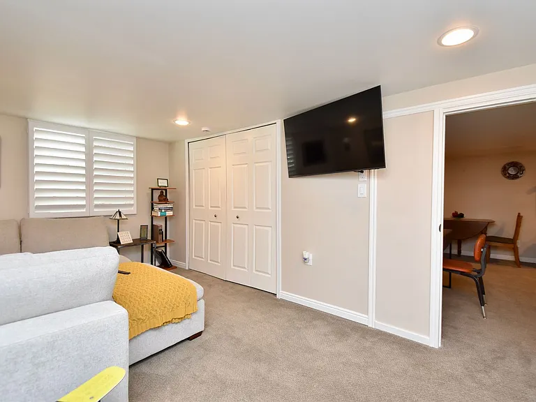 2689 E Barbey Dr — Photo 11
