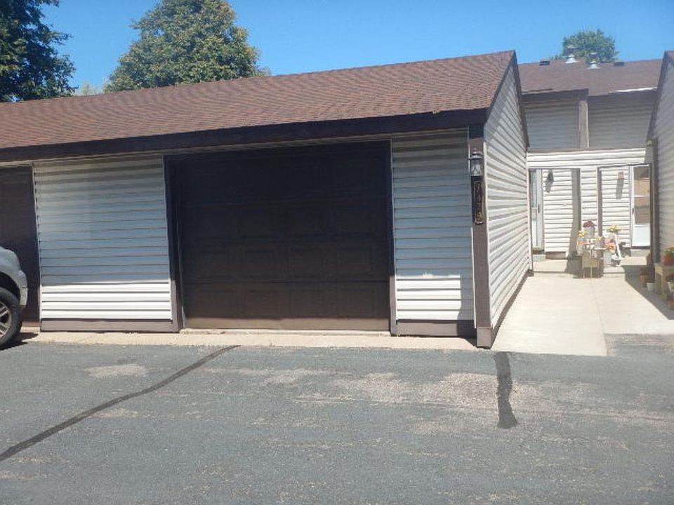 1st image of 7479 142nd Street Ct