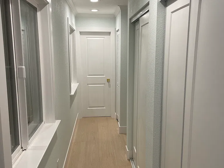 1281 Las Palmas Dr — Photo 13