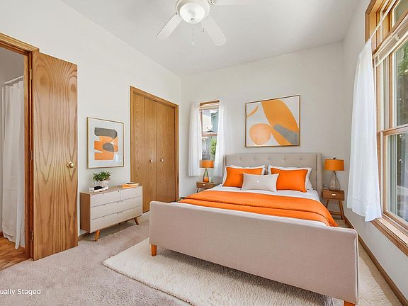 5th image of 797 Parkside Ln NE