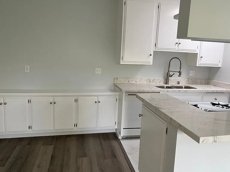 3609 Dunn Dr #4 — Photo 11