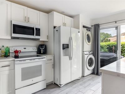 2173 NW 78th Ave APT 103, Hollywood, FL, 33024