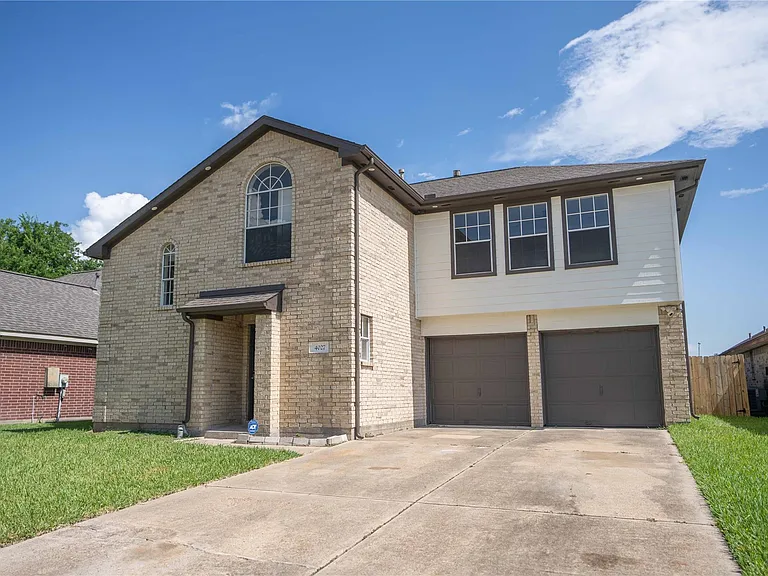 4027 Almond Lake Dr — Photo 2