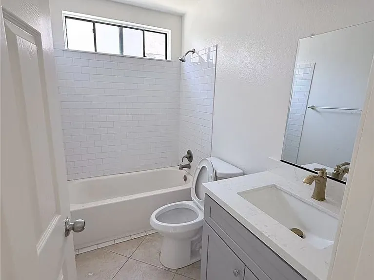1360 N Hacienda Dr — Photo 11
