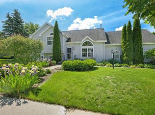 429 Bittersweet Ln, Plymouth, WI 53073