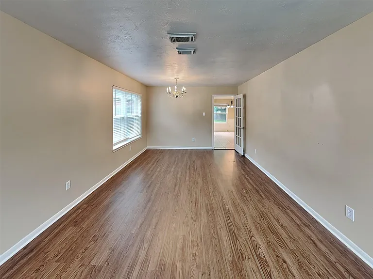 26887 Castlecliff Ln — Photo 6