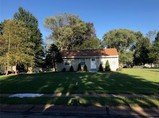 238 Nancy Pl, Ballwin, MO 63021