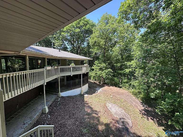 2210 Briarcliff Rd SE — Photo 19
