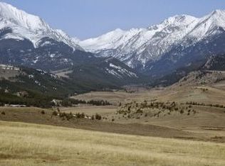 641 Bigtimber Canyon Rd, Big Timber, MT 59011