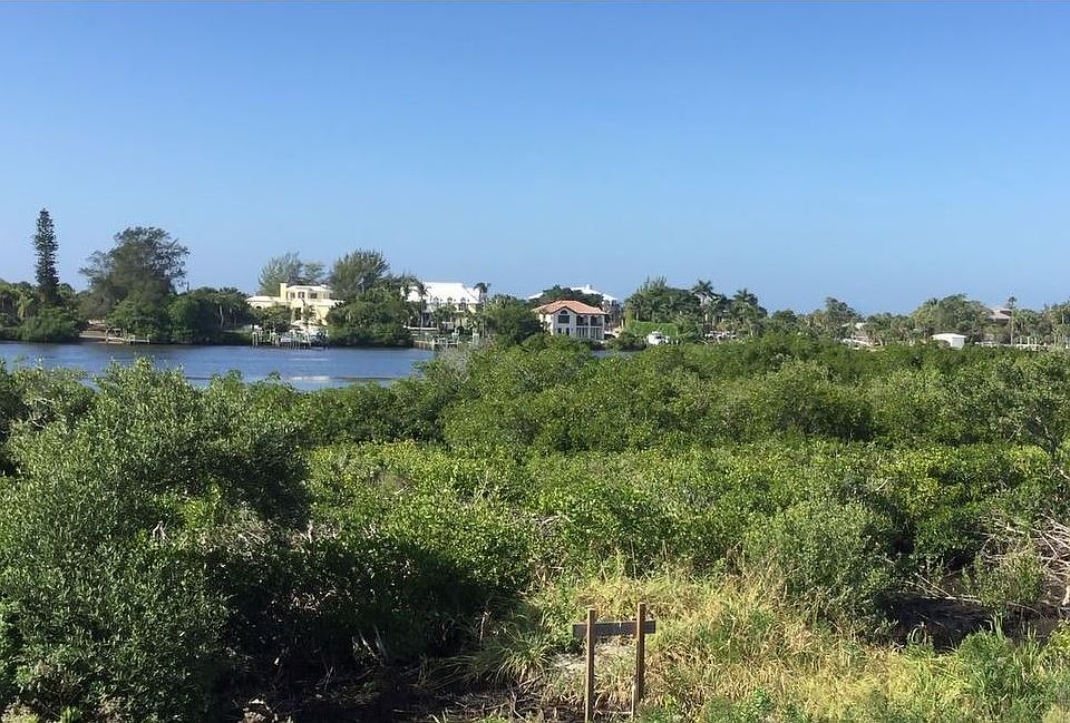 1st image of Bayshore Dr #Waterfront