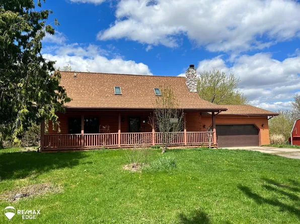 5345 Scott Rd, Mount Morris, MI 48458