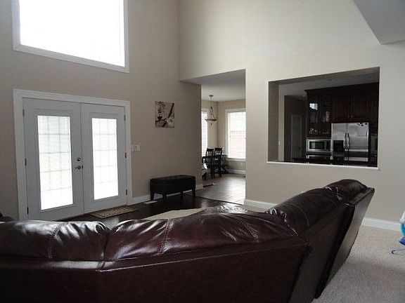 5th image of 1160 Lang Slocum Rd Unit B