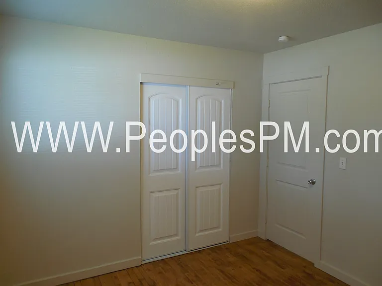 1505 29th St SE — Photo 12