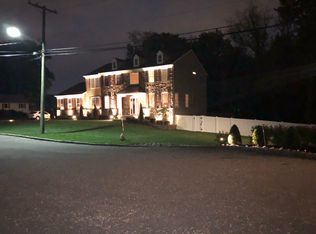 306 Madison Ave, Moorestown, NJ 08057