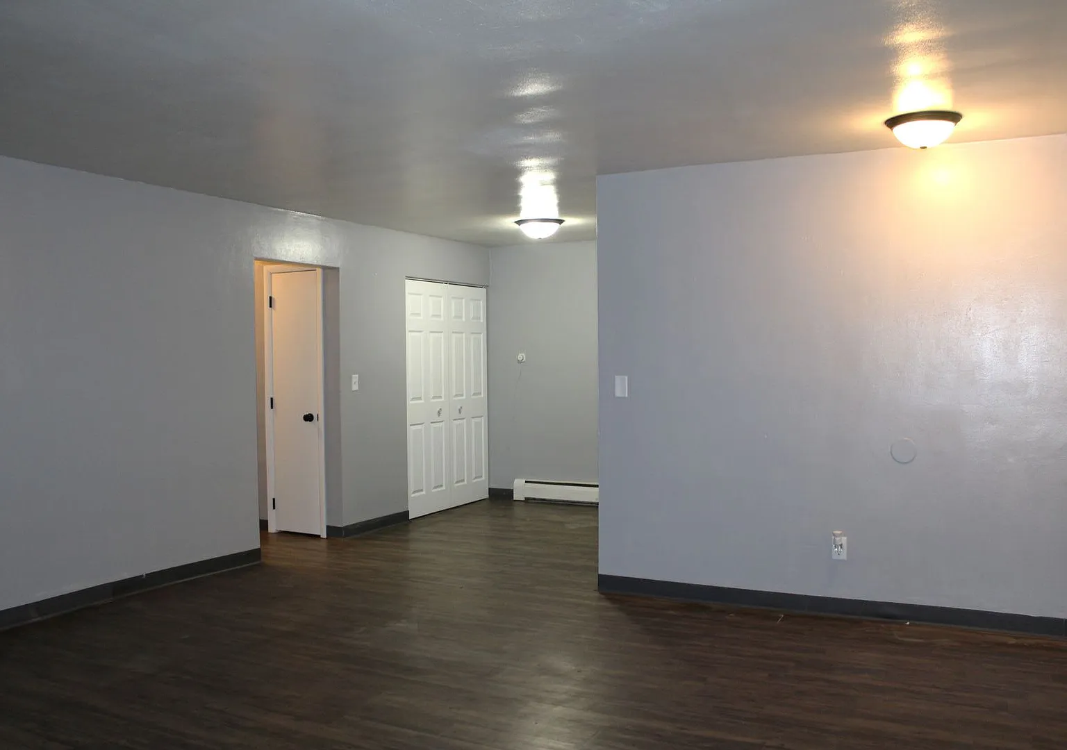 430 W. Calumet Street — Photo 2