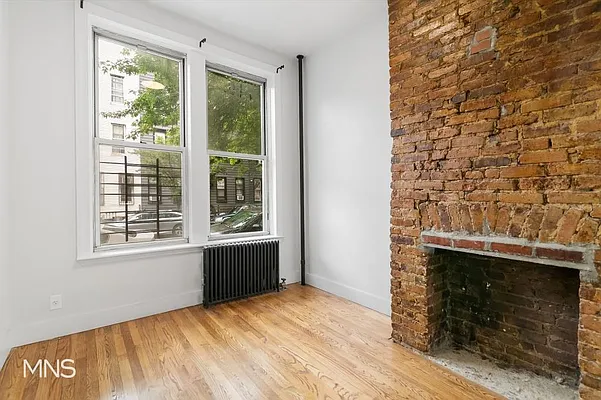 Rented by MNS | media 20