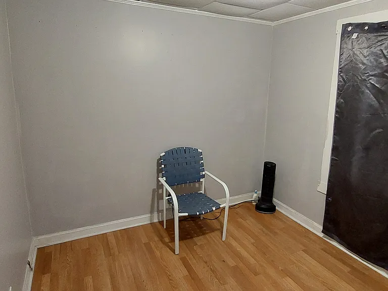 266 Pine St #B — Photo 4