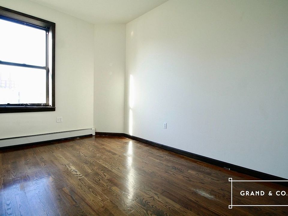 1st image of 2054 Adam C Powell Blvd #5F
